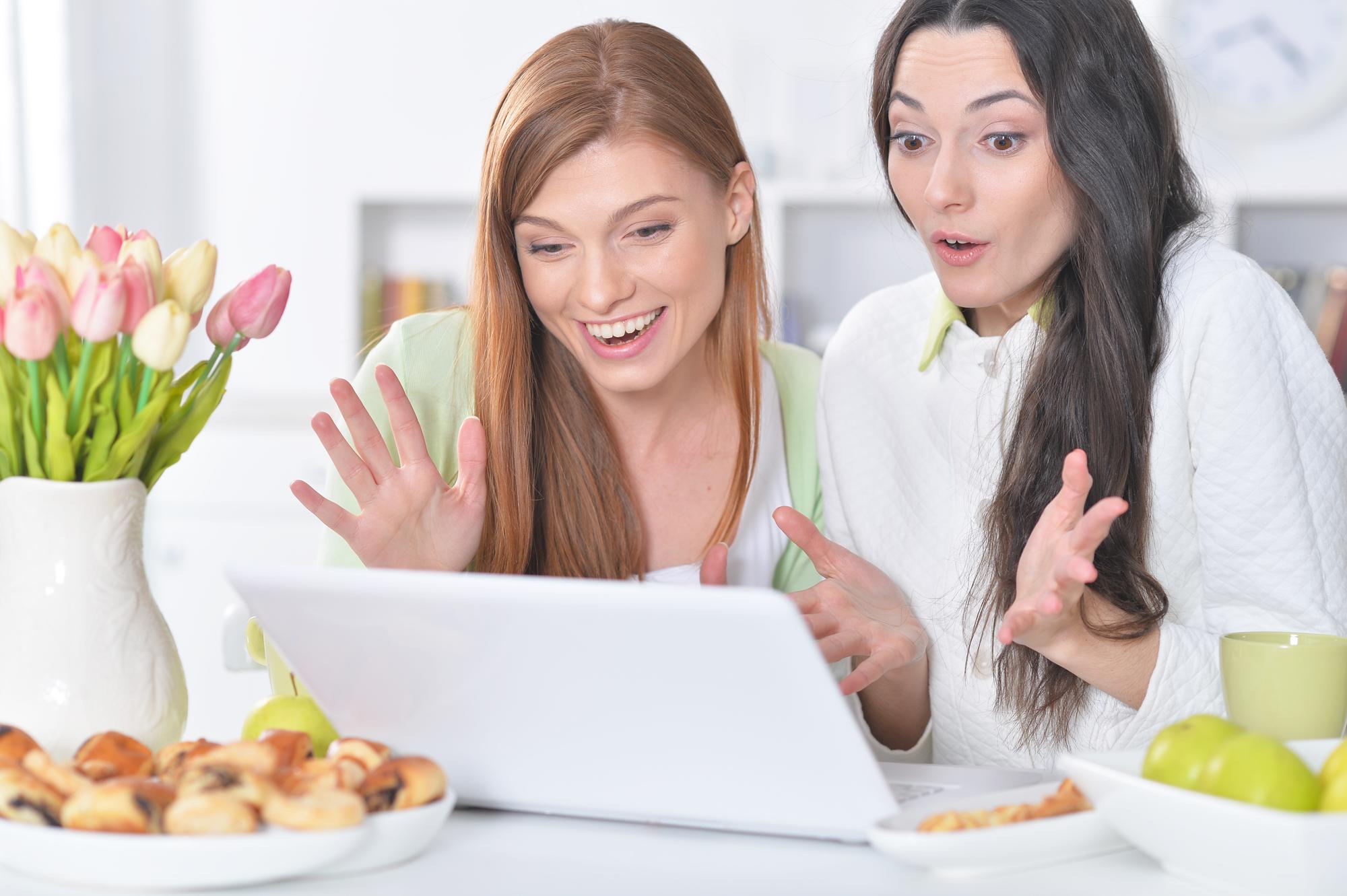 Chef talking with student during online session